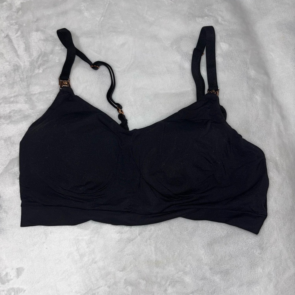 Nursing bra Victoria’s Secret